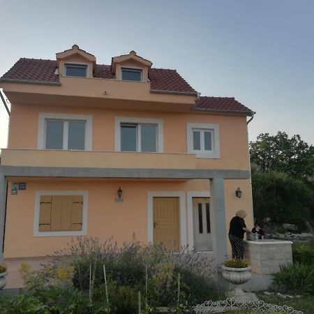 Castello Flower Apartment Kaštela Eksteriør billede